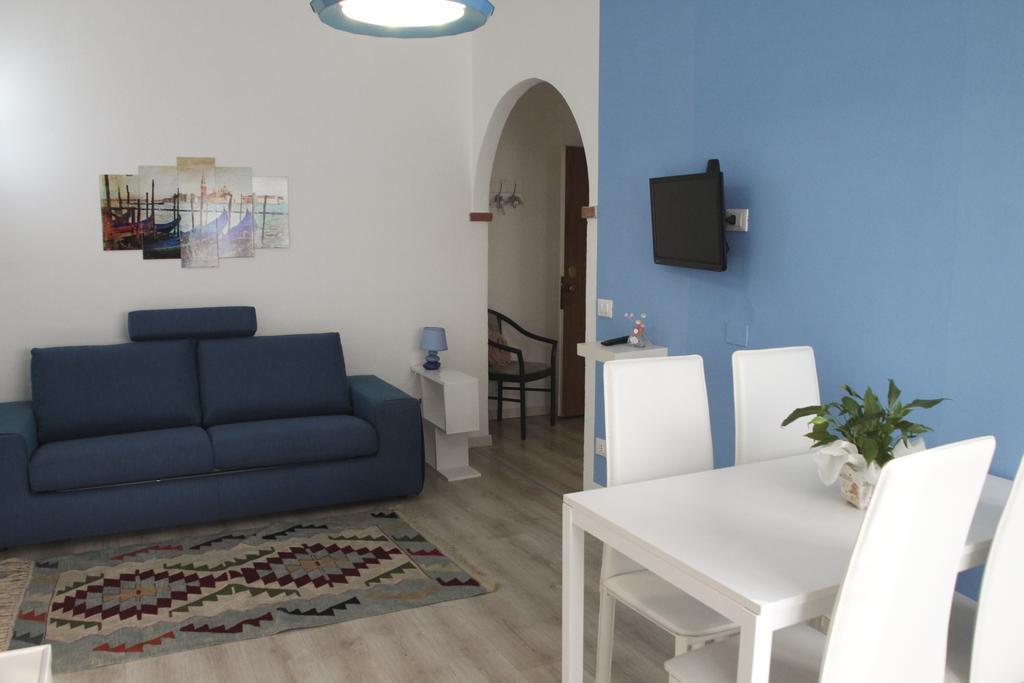 Holiday With Children In Venice Apartment Mestre Room photo